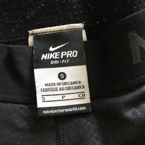 small nike pro leggings - Picture 2 of 4